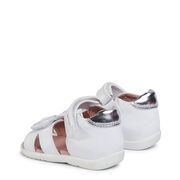 Garvalin 202308-B SANDALIA FLOR BLANCO (SAUVAGE)