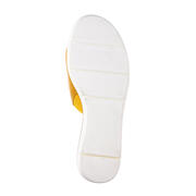 Salamander 32-73201-08 COW NAPPA YELLOW
