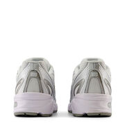 New Balance U740WM2