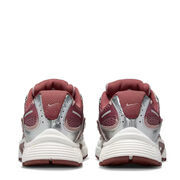 Nike HQ7901-200 W NIKE V5 RNR