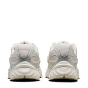 Nike IQ0276-030 W NIKE V5 RNR