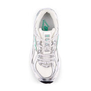 New Balance P7403T8