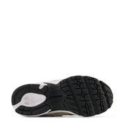 New Balance P7409KQ