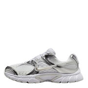 Nike HQ7901-112 W NIKE V5 RNR