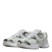 Nike HQ7901-112 W NIKE V5 RNR