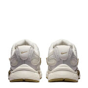Nike HQ7901-115 W NIKE V5 RNR