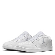 Nike IQ5698-100 JORDAN COURT CONNECT LOW