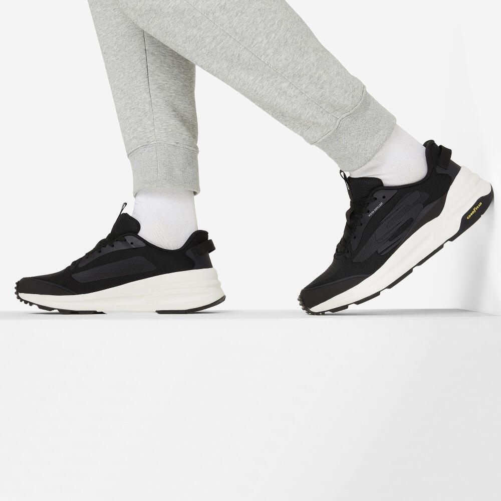 Skechers 237353-BKW-GLOBAL JOGGER