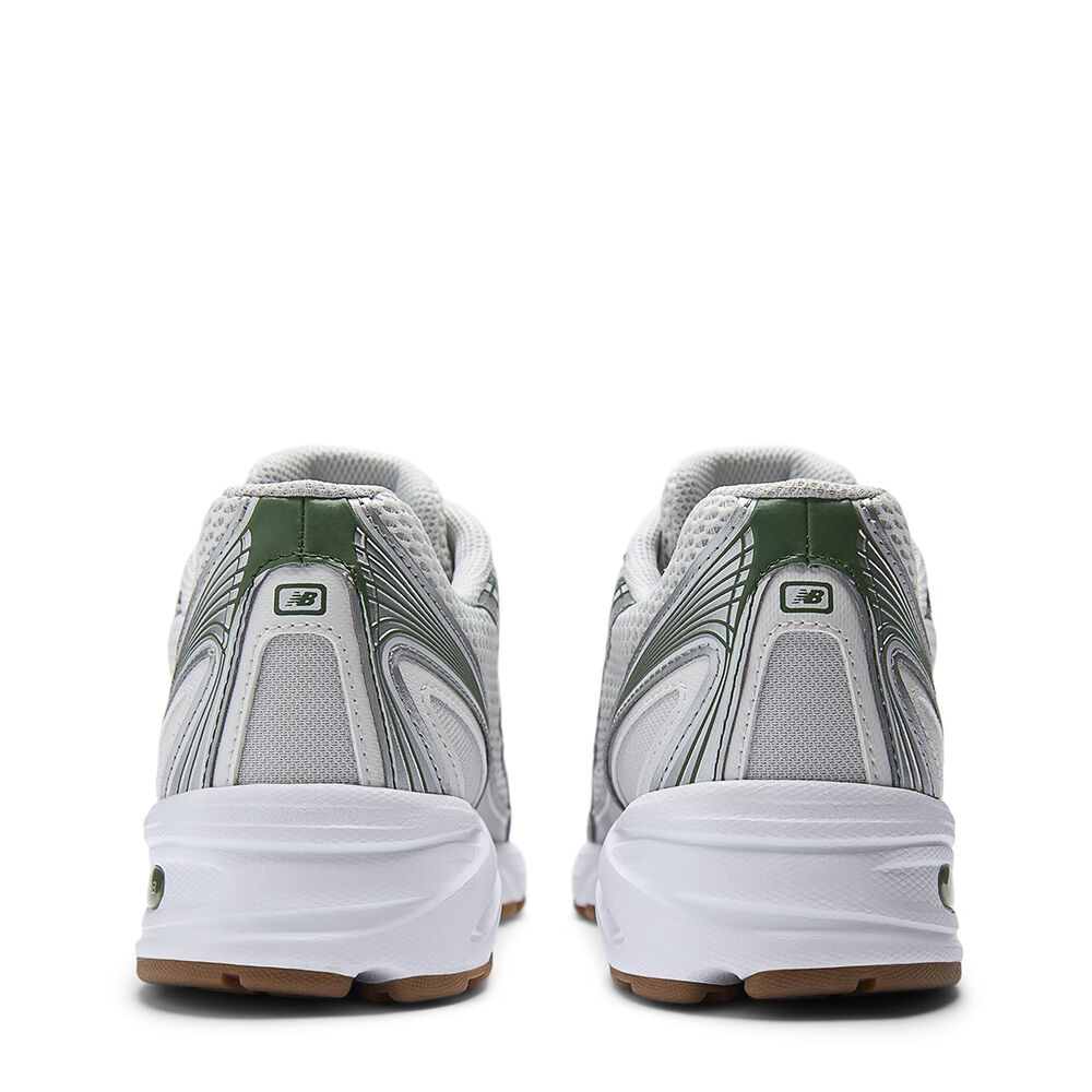 New Balance U740SF2/M