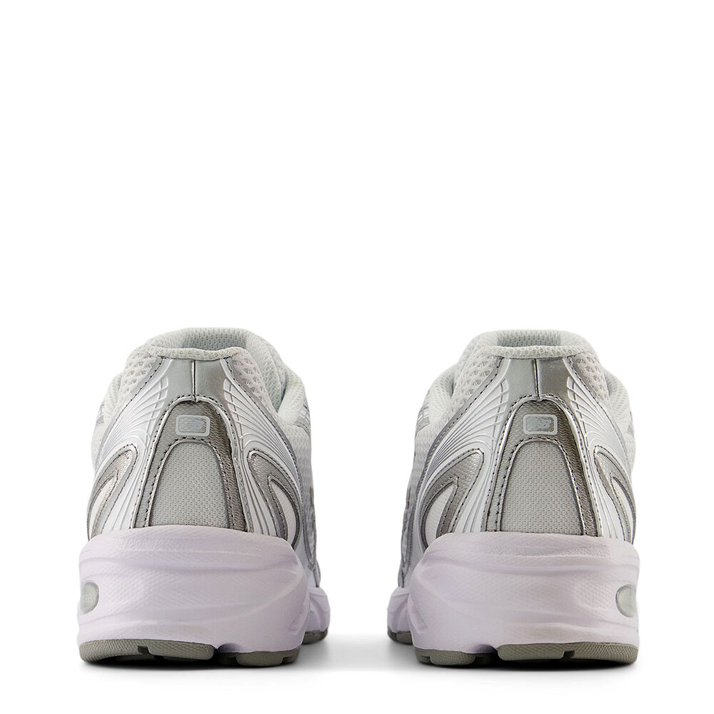 New Balance U740WM2
