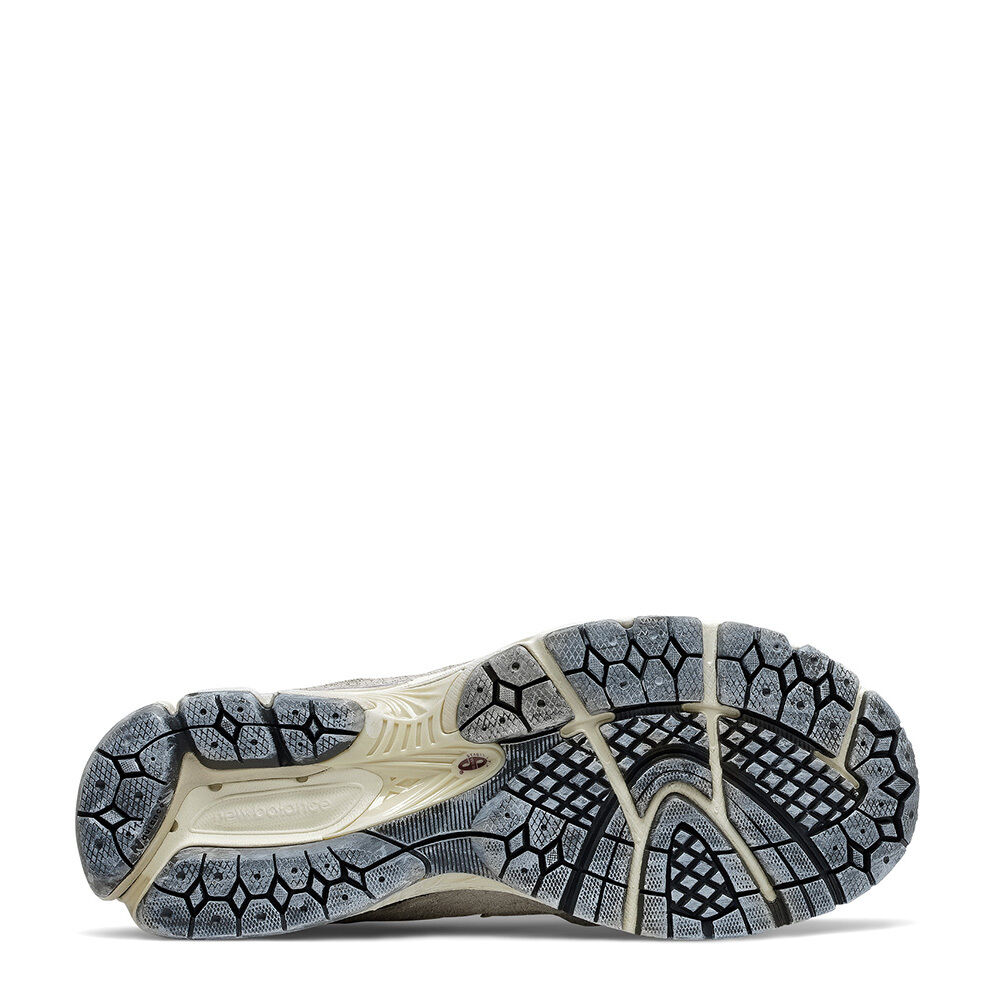 New Balance M2002RDA/M
