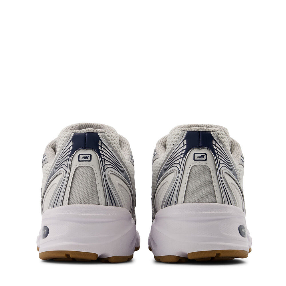 New Balance U740SN2