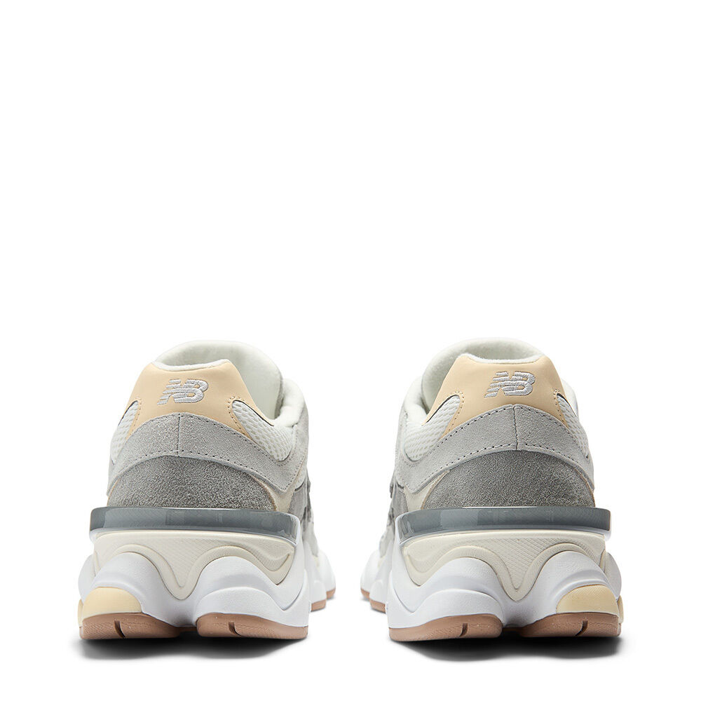 New Balance U9060AUB