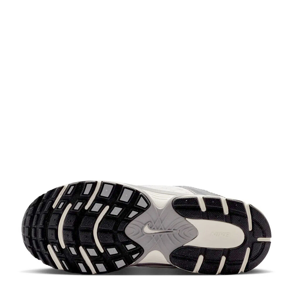 Nike HQ6411-003 NIKE V5 RNR (GS)