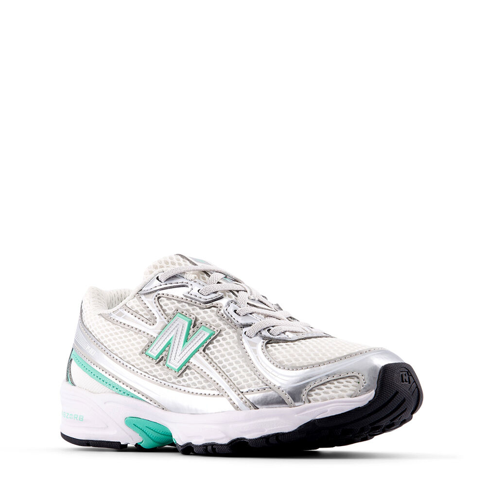 New Balance P7403T8