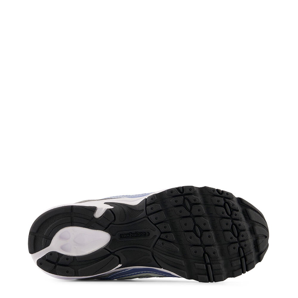 New Balance P7406V1
