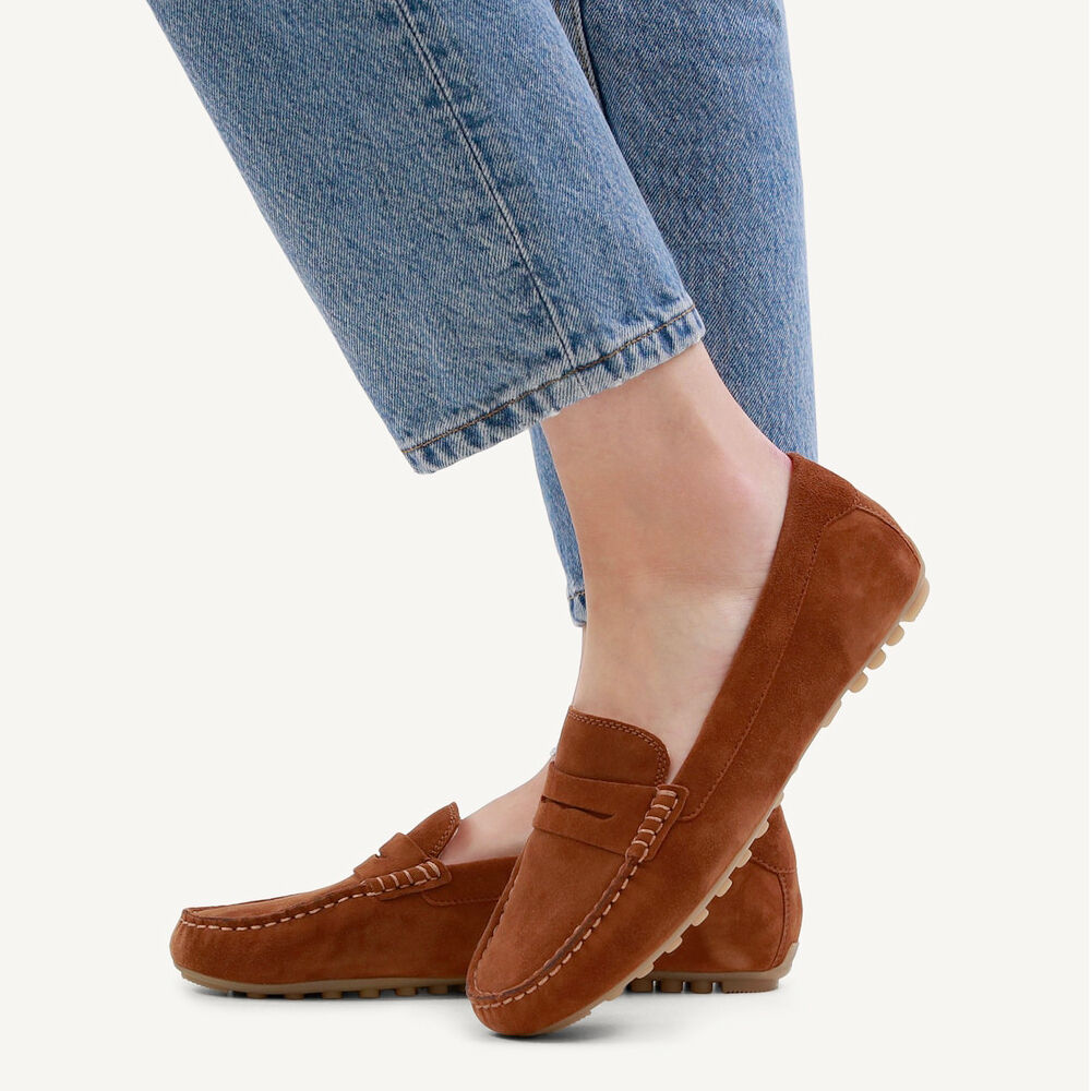 Caprice 24651-305 COGNAC SUEDE