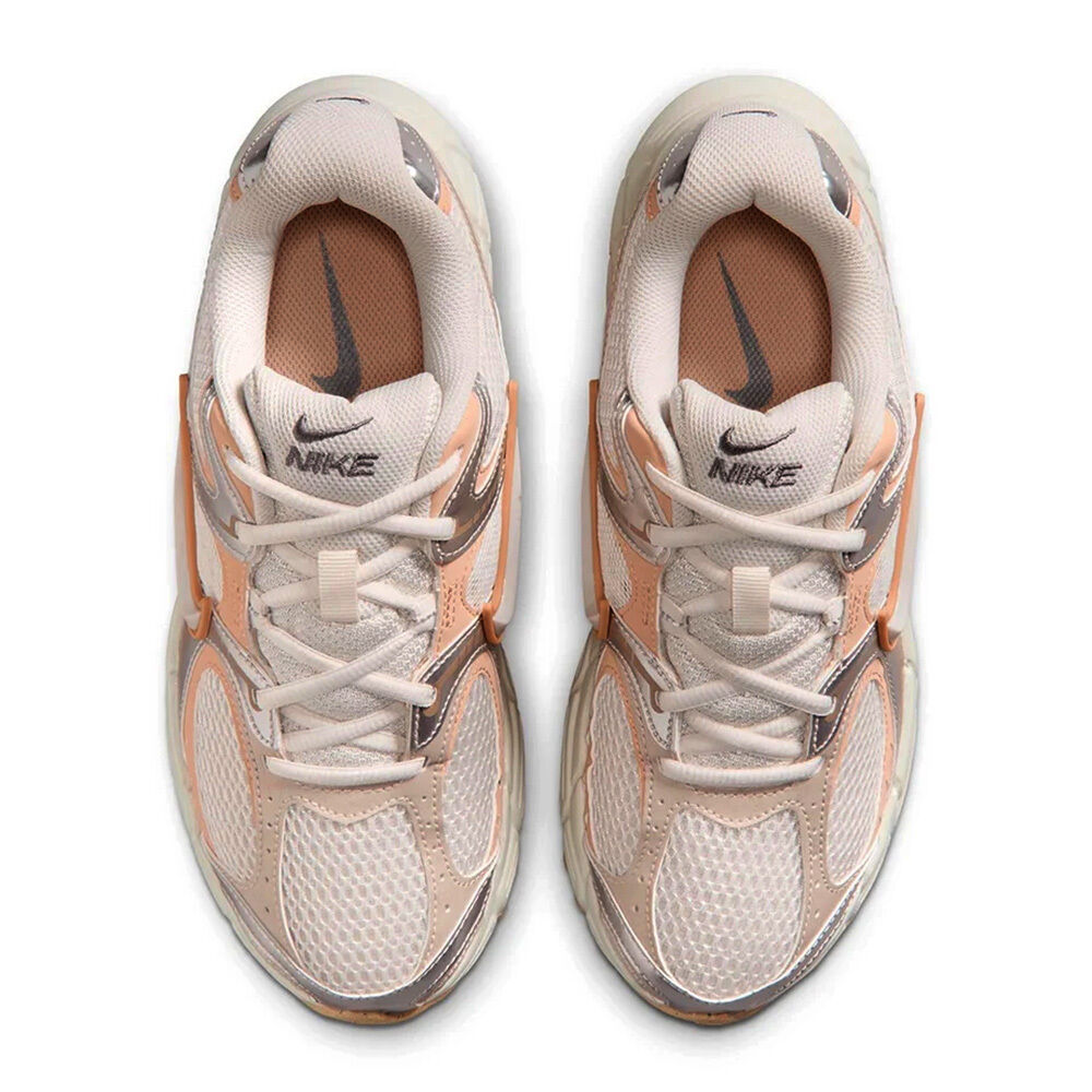 Nike HQ7901-012 W NIKE V5 RNR