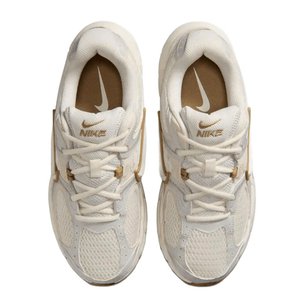 Nike HQ7901-115 W NIKE V5 RNR