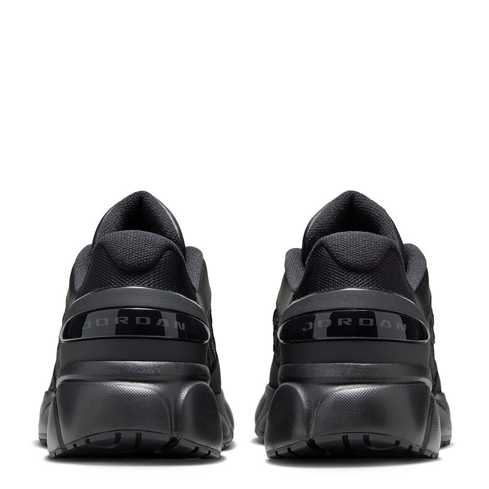 Nike IO2091-005 JORDAN TRUNNER FLOW
